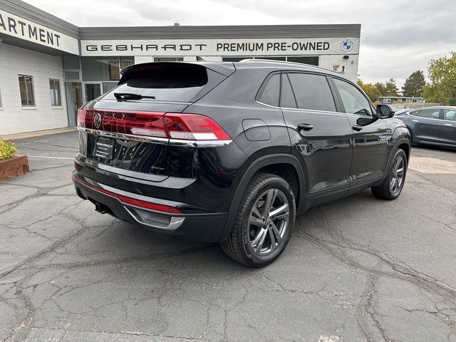 2024 Volkswagen Atlas Cross Sport 2.0T SE Technology