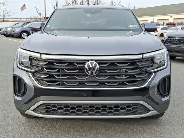 2024 Volkswagen Atlas Cross Sport 2.0T SE Technology