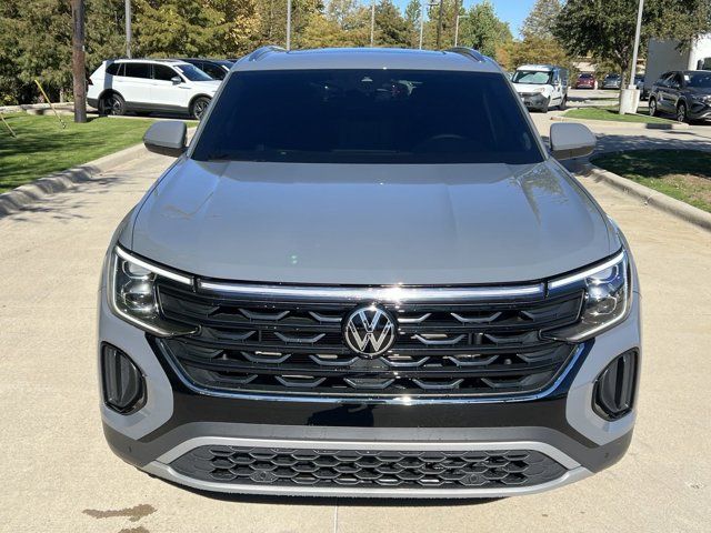 2024 Volkswagen Atlas Cross Sport 2.0T SE Technology