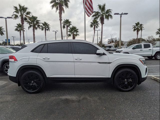 2024 Volkswagen Atlas Cross Sport 2.0T SE Technology