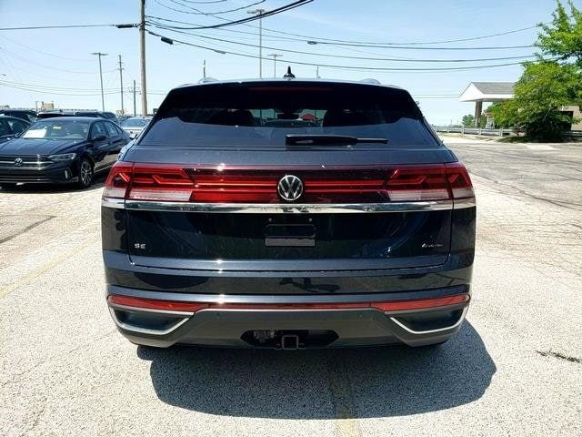 2024 Volkswagen Atlas Cross Sport 2.0T SE Technology