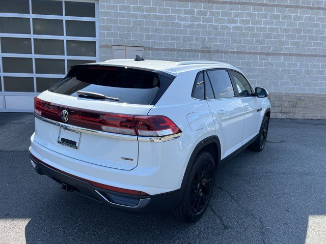 2024 Volkswagen Atlas Cross Sport 2.0T SE Technology