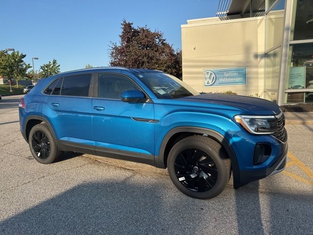 2024 Volkswagen Atlas Cross Sport 2.0T SE Technology