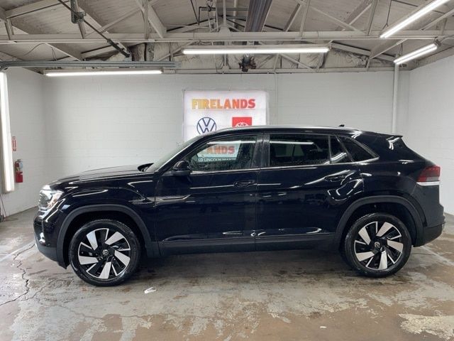 2024 Volkswagen Atlas Cross Sport 2.0T SE Technology