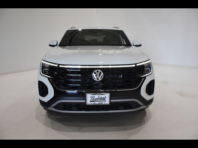 2024 Volkswagen Atlas Cross Sport 2.0T SE Technology