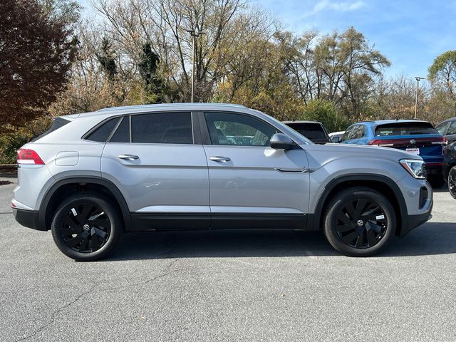 2024 Volkswagen Atlas Cross Sport 2.0T SE Technology