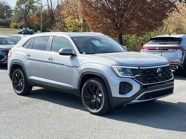 2024 Volkswagen Atlas Cross Sport 2.0T SE Technology