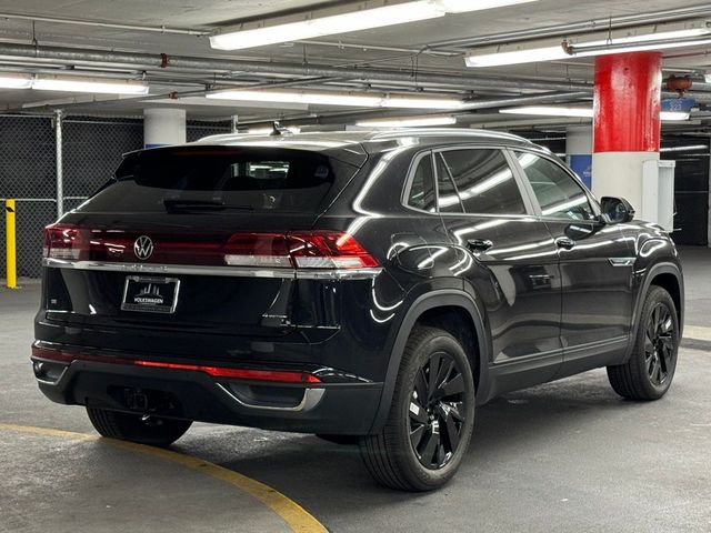 2024 Volkswagen Atlas Cross Sport 2.0T SE Technology