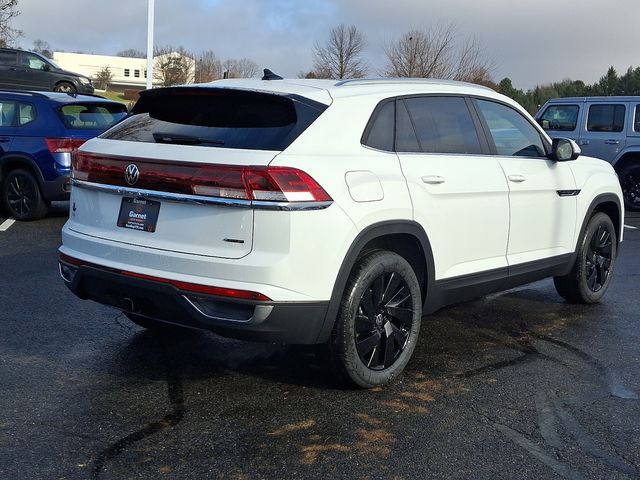 2024 Volkswagen Atlas Cross Sport 2.0T SE Technology