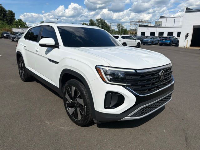 2024 Volkswagen Atlas Cross Sport 2.0T SE Technology
