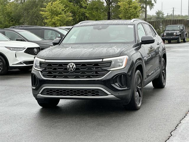 2024 Volkswagen Atlas Cross Sport 2.0T SE Technology