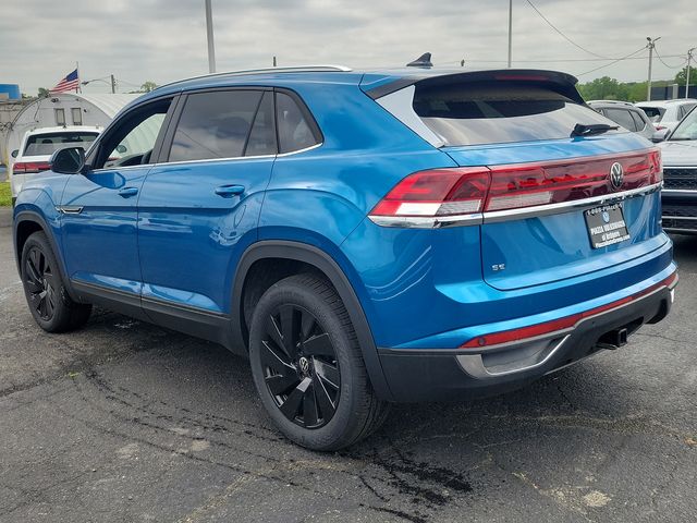 2024 Volkswagen Atlas Cross Sport 2.0T SE Technology