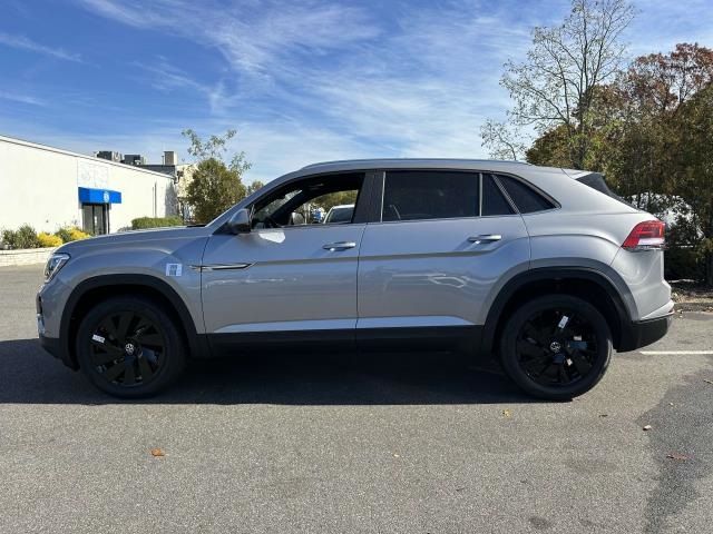 2024 Volkswagen Atlas Cross Sport 2.0T SE Technology