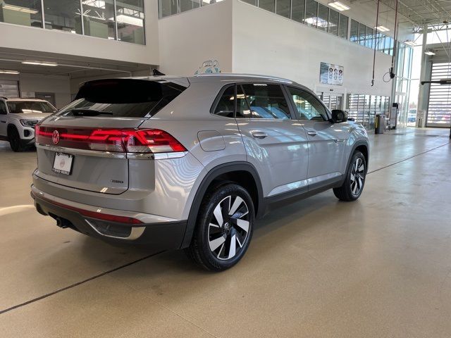 2024 Volkswagen Atlas Cross Sport 2.0T SE Technology