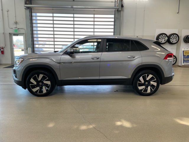 2024 Volkswagen Atlas Cross Sport 2.0T SE Technology