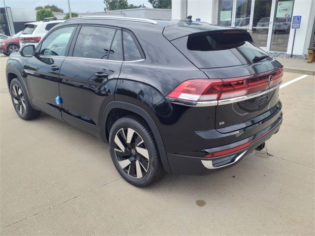 2024 Volkswagen Atlas Cross Sport 2.0T SE Technology