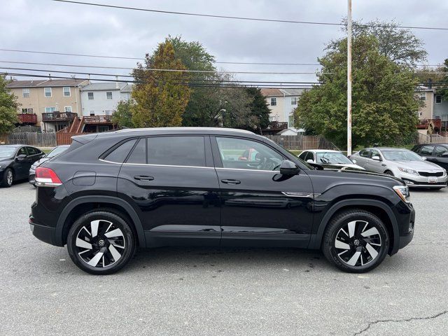 2024 Volkswagen Atlas Cross Sport 2.0T SE Technology