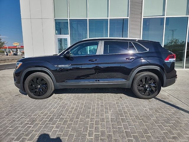 2024 Volkswagen Atlas Cross Sport 2.0T SE Technology