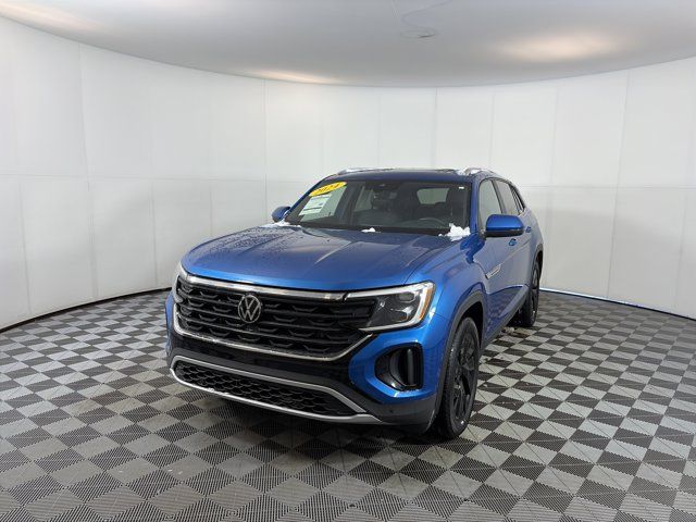 2024 Volkswagen Atlas Cross Sport 2.0T SE Technology