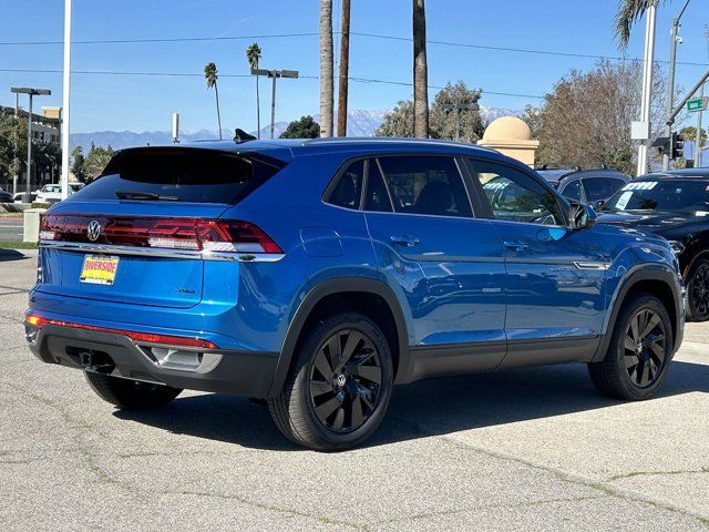 2024 Volkswagen Atlas Cross Sport 2.0T SE Technology