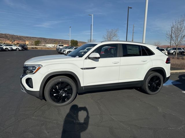 2024 Volkswagen Atlas Cross Sport 2.0T SE Technology