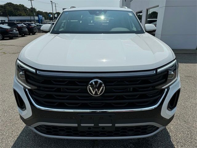 2024 Volkswagen Atlas Cross Sport 2.0T SE Technology