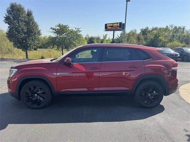 2024 Volkswagen Atlas Cross Sport 2.0T SE Technology