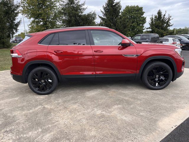 2024 Volkswagen Atlas Cross Sport 2.0T SE Technology