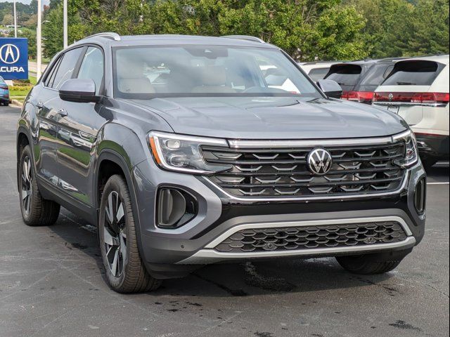 2024 Volkswagen Atlas Cross Sport 2.0T SE Technology