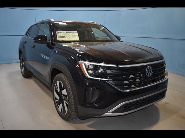 2024 Volkswagen Atlas Cross Sport 2.0T SE Technology