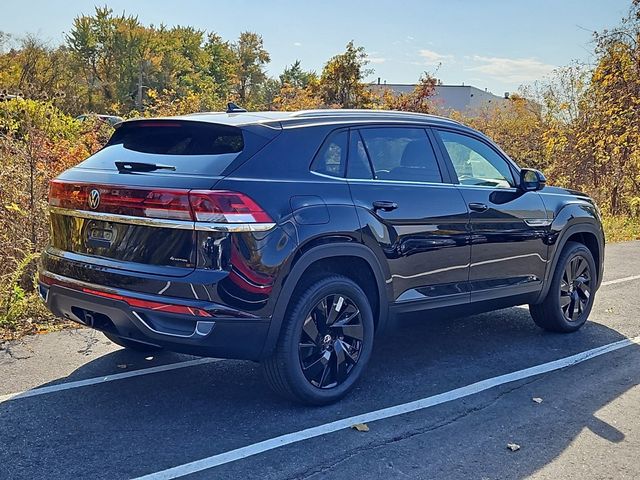 2024 Volkswagen Atlas Cross Sport 2.0T SE Technology