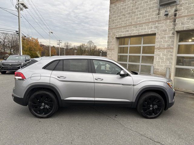 2024 Volkswagen Atlas Cross Sport 2.0T SE Technology