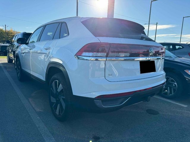 2024 Volkswagen Atlas Cross Sport 2.0T SE Technology