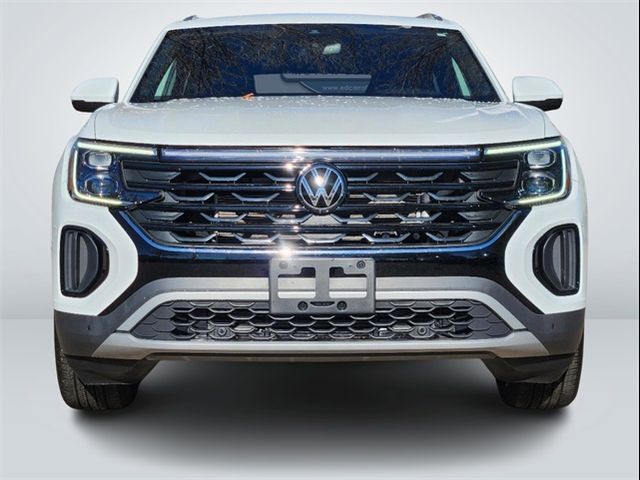 2024 Volkswagen Atlas Cross Sport 2.0T SE Technology