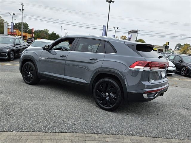 2024 Volkswagen Atlas Cross Sport 2.0T SE Technology