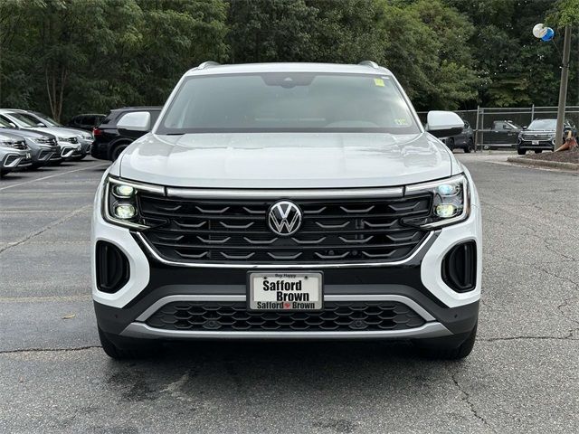 2024 Volkswagen Atlas Cross Sport 2.0T SE Technology