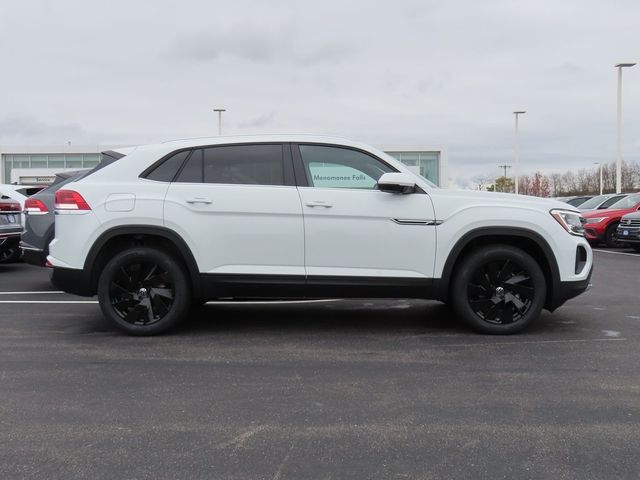 2024 Volkswagen Atlas Cross Sport 2.0T SE Technology