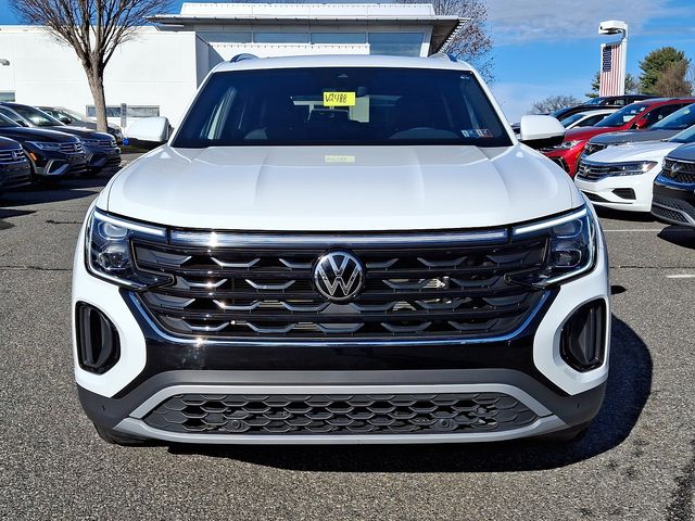 2024 Volkswagen Atlas Cross Sport 2.0T SE Technology