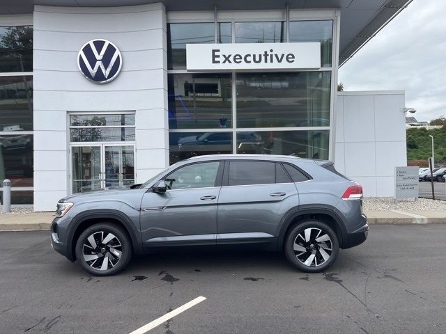 2024 Volkswagen Atlas Cross Sport 2.0T SE Technology