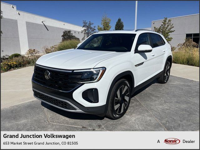 2024 Volkswagen Atlas Cross Sport 2.0T SE Technology