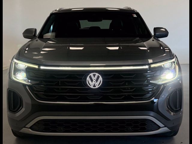 2024 Volkswagen Atlas Cross Sport 2.0T SE Technology