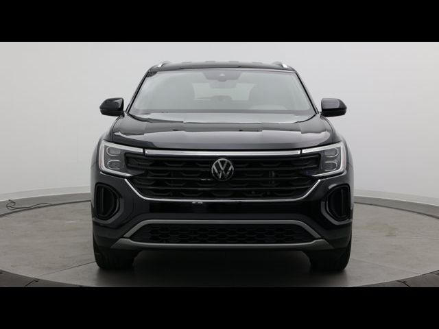 2024 Volkswagen Atlas Cross Sport 2.0T SE Technology