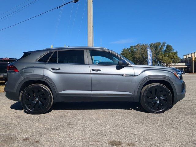 2024 Volkswagen Atlas Cross Sport 2.0T SE Technology