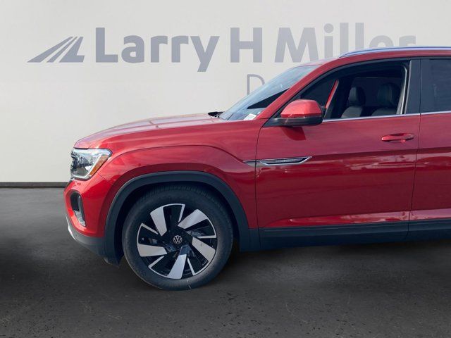 2024 Volkswagen Atlas Cross Sport 2.0T SE Technology