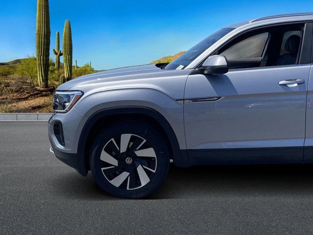 2024 Volkswagen Atlas Cross Sport 2.0T SE Technology