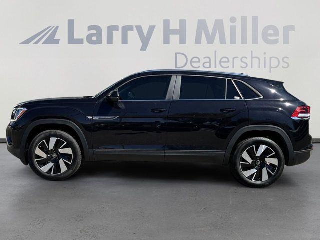 2024 Volkswagen Atlas Cross Sport 2.0T SE Technology