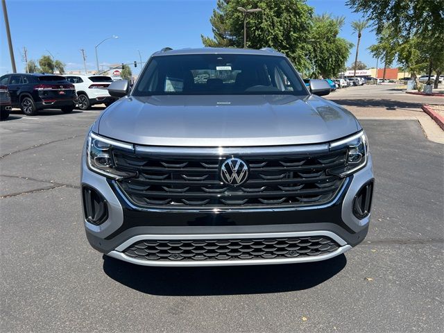 2024 Volkswagen Atlas Cross Sport 2.0T SE Technology