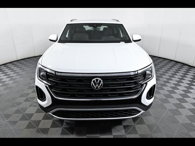 2024 Volkswagen Atlas Cross Sport 2.0T SE Technology