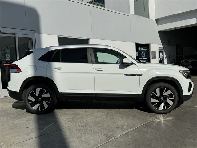 2024 Volkswagen Atlas Cross Sport 2.0T SE Technology