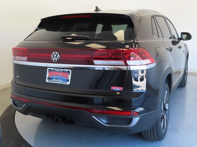 2024 Volkswagen Atlas Cross Sport 2.0T SE Technology